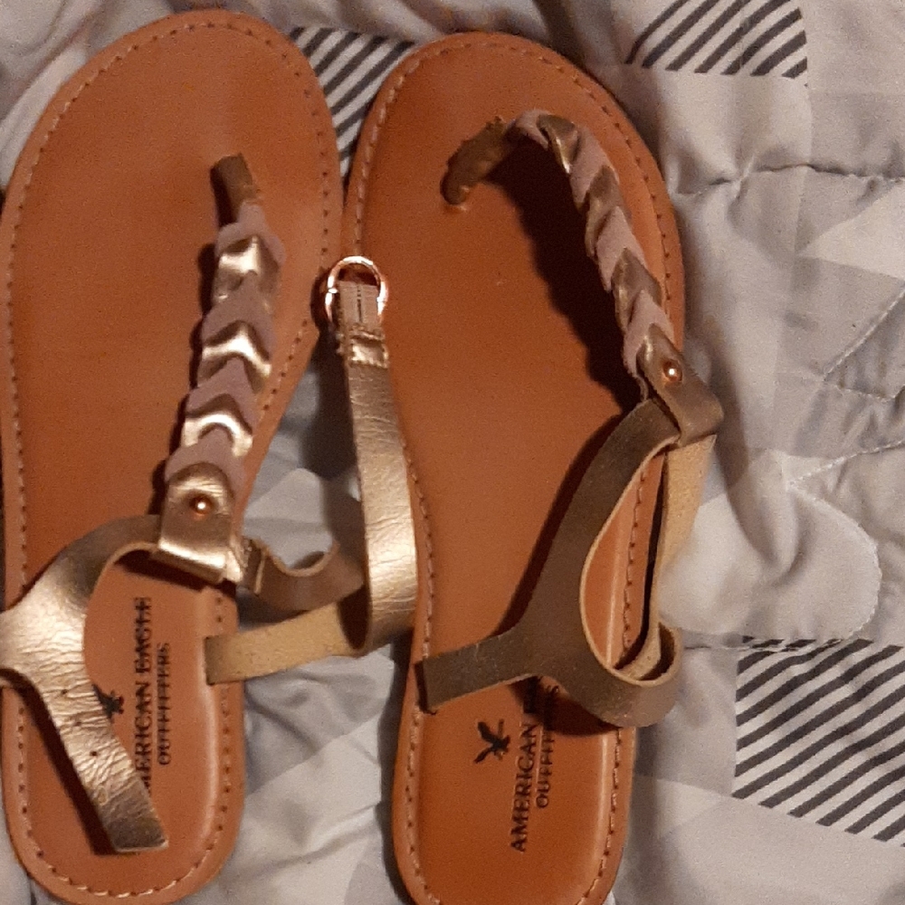 American Eagle Outfitters Metallic Gold Sandals